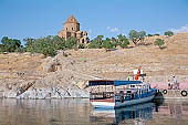 Akdamar island, church of the Holy Cross 